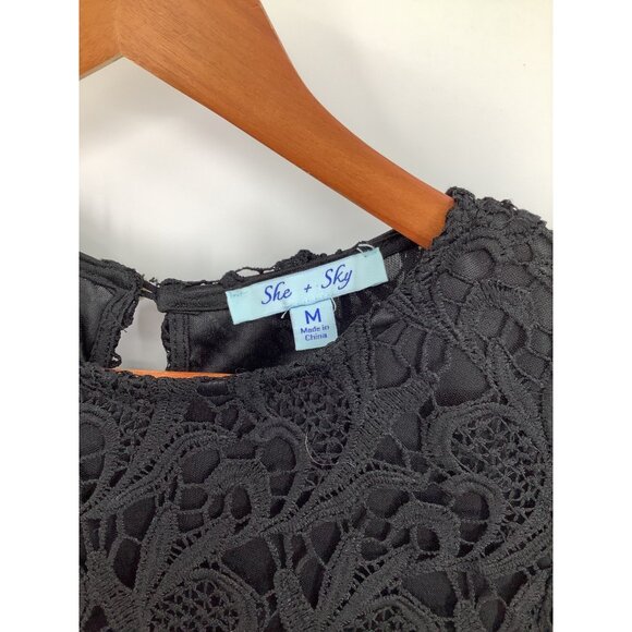 She + Sky Dress Women's Black M Lace Overlay Short Sleeve Mini - Picture 3 of 7